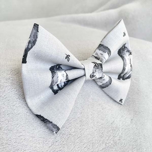 Flora Fox Grey Dog Bow Tie