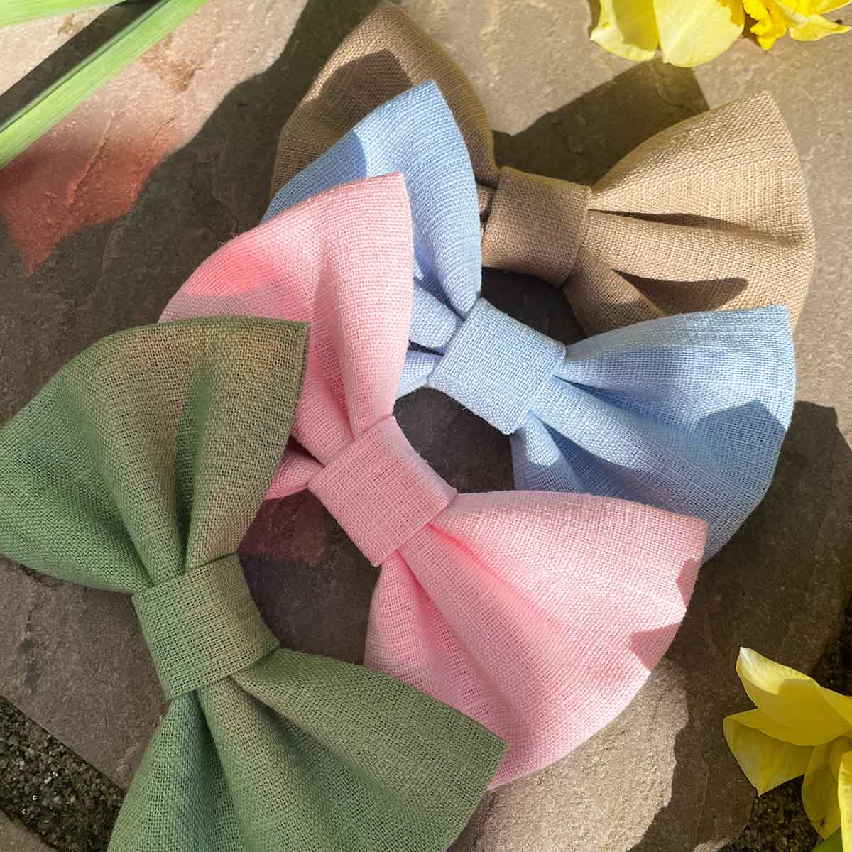 Green Tea Linen Dog Bow Tie